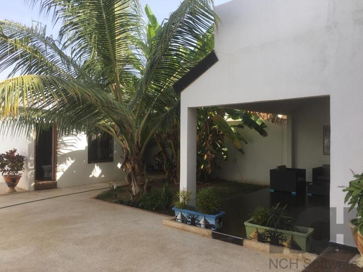 SALY - Villa Kage 6 chambres -Climatisation - Wifi - Eau chaude - Billard - Playstation - Ping pong - Canal Plus Extérieur photo